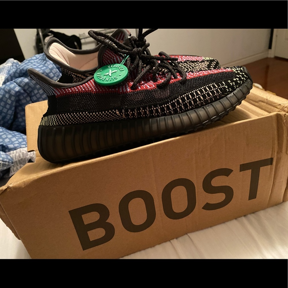 Adidas Yeezy Boost 350 V2 Mens Yecheil